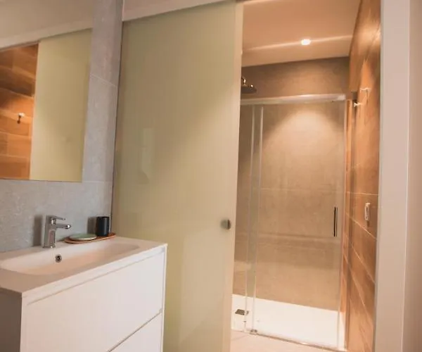 Liberty With Ac License Ess02716 Lägenhet