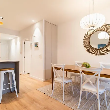 Liberty With Ac License Ess02716 San Sebastián